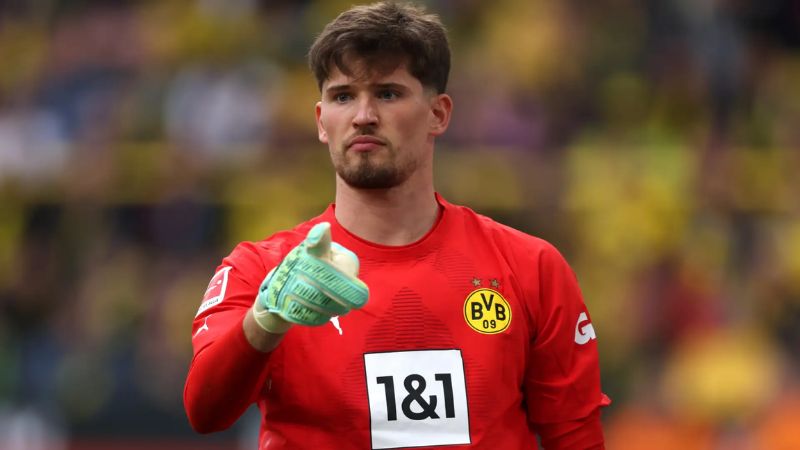 11. Gregor Kobel (Dortmund)