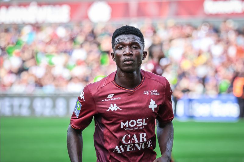 Bàn thắng nổi bật nhất: Lamine Camara (Metz)