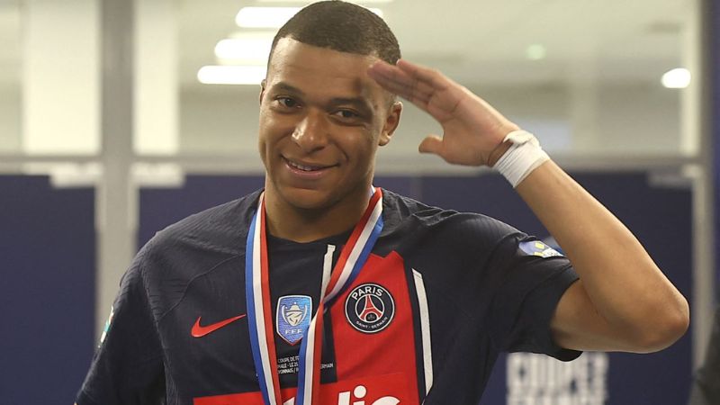 Sự ra đi đáng tiếc nhất mùa giải: Kylian Mbappé