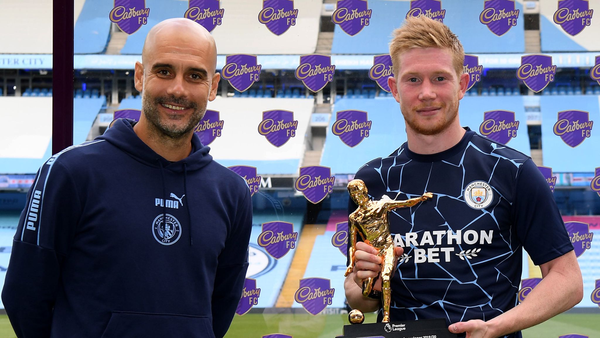 Pep khẳng định De Bruyne sẽ không rời Man City vào mùa hè này